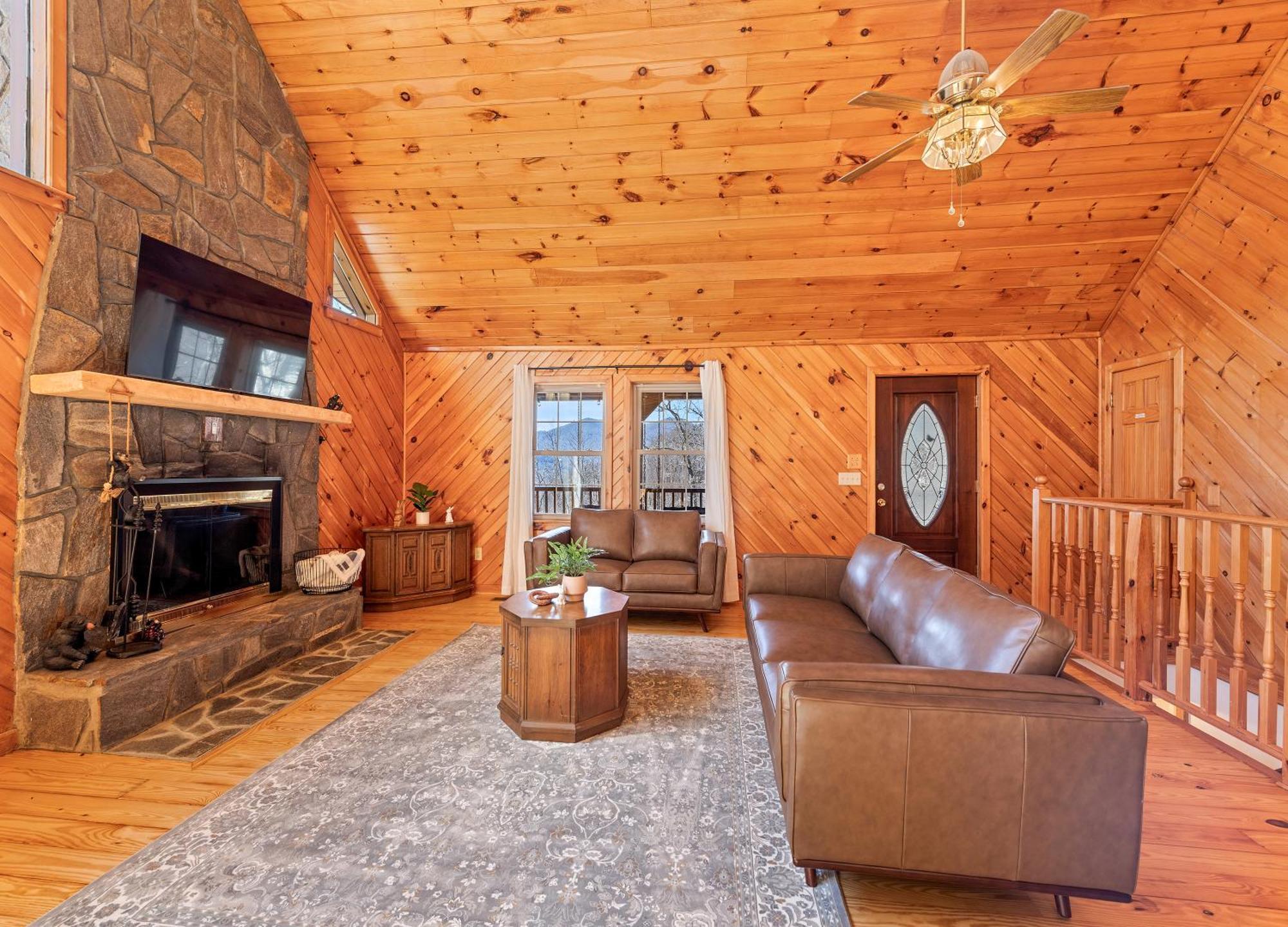 Maggie Valley Cabin With Beautiful Mountain Views, Hottub, Pet Friendly, Gameroom, Fireplace Ngoại thất bức ảnh