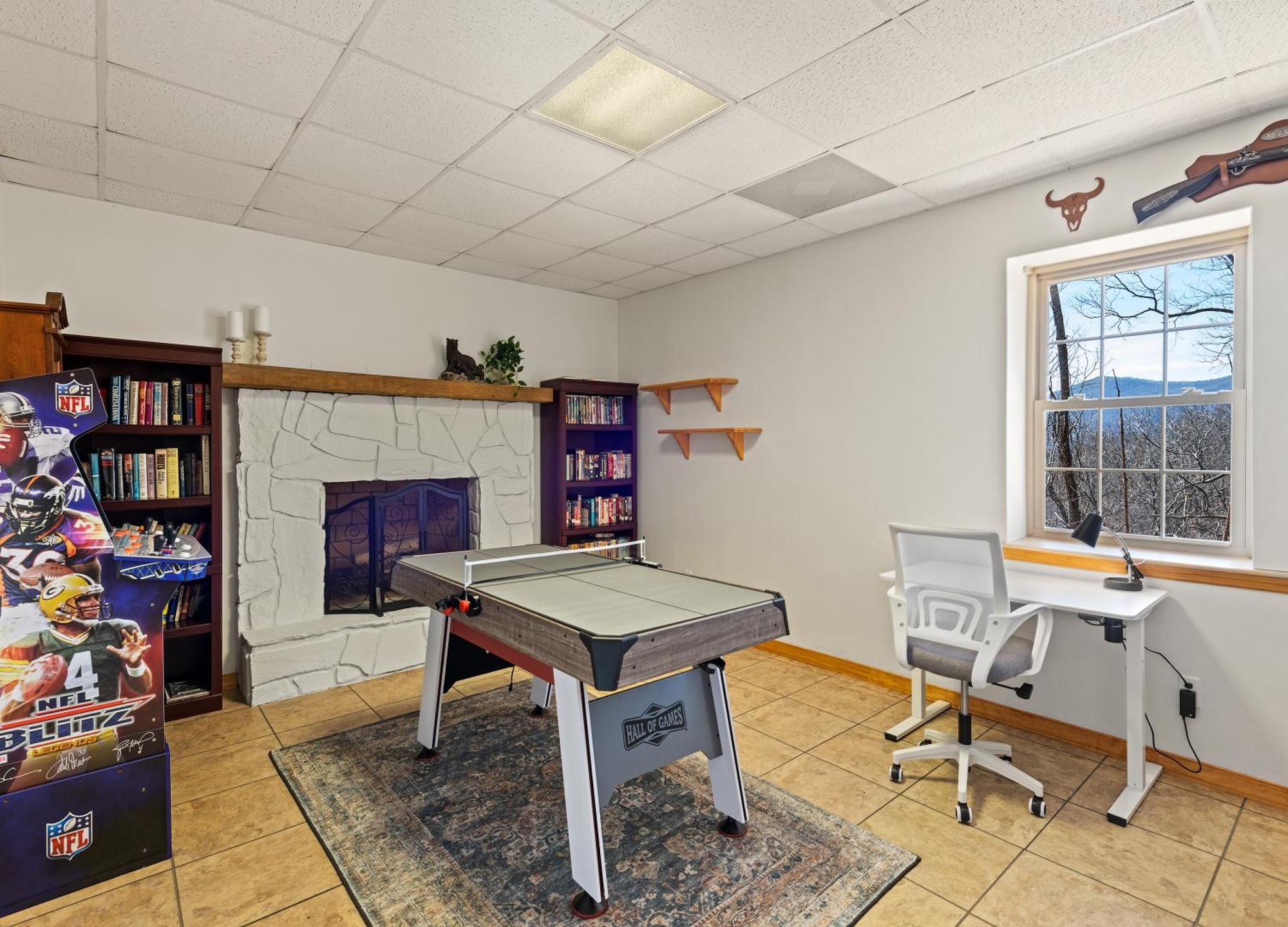 Maggie Valley Cabin With Beautiful Mountain Views, Hottub, Pet Friendly, Gameroom, Fireplace Ngoại thất bức ảnh