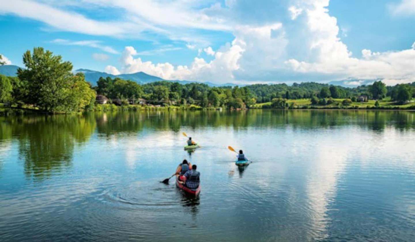 Maggie Valley Cabin With Beautiful Mountain Views, Hottub, Pet Friendly, Gameroom, Fireplace Ngoại thất bức ảnh