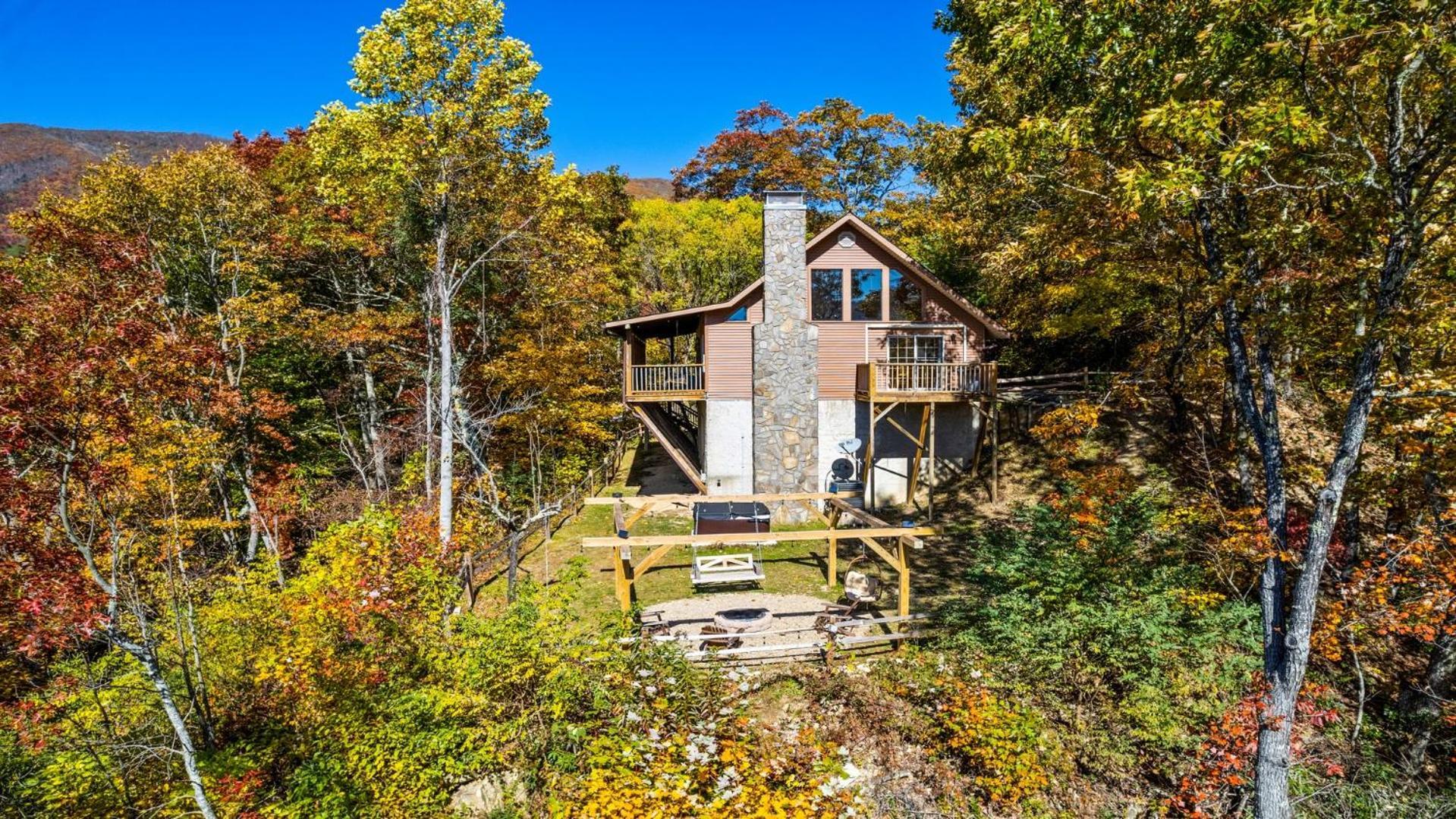 Maggie Valley Cabin With Beautiful Mountain Views, Hottub, Pet Friendly, Gameroom, Fireplace Ngoại thất bức ảnh